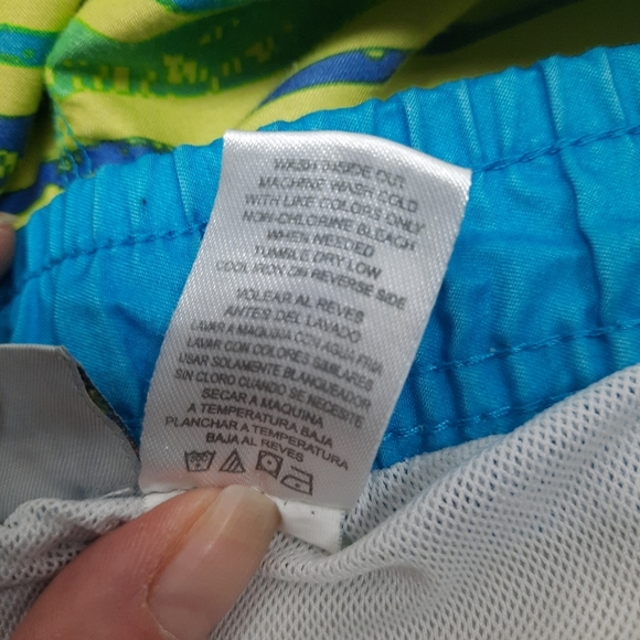Maui and Sons Neon Yellow and Blue Swim Trunks Sz 6 Boys- Make Offer❣️ - Picture 8 of 12